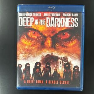 NEW: Deep in the Darkness - Blu-ray